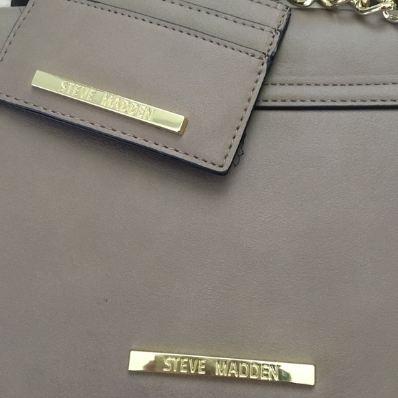 Steve Madden Crossbody - Taupe - Picture 5 of 7